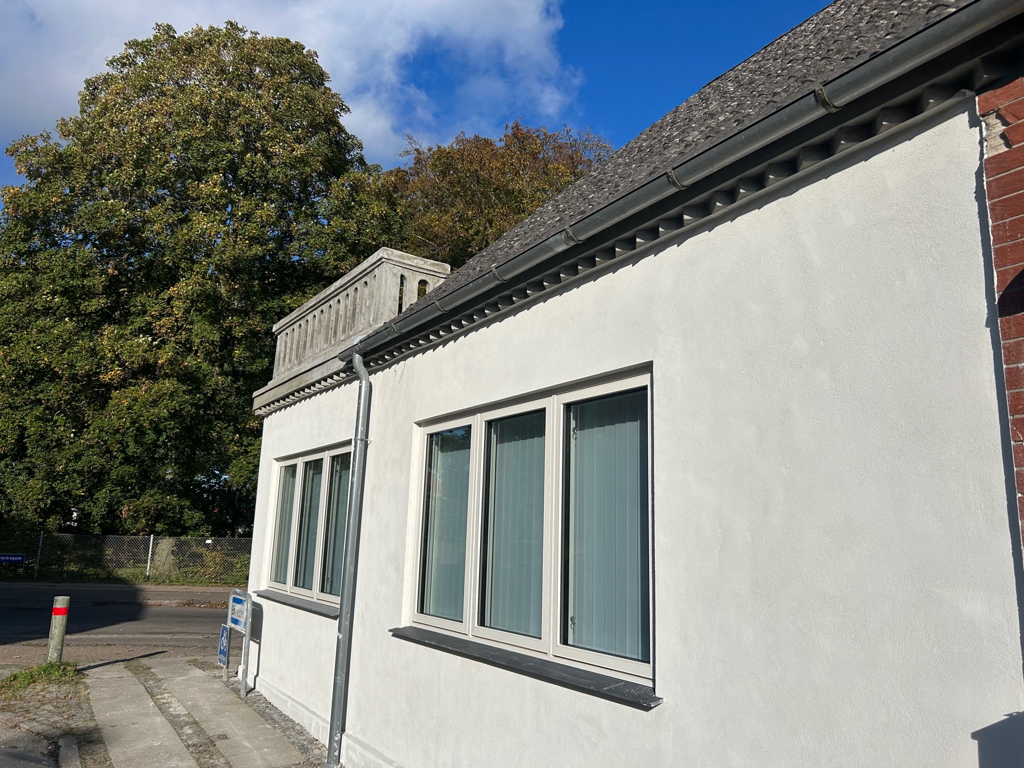 Tidligere butikslokale ombygget til lejlighed